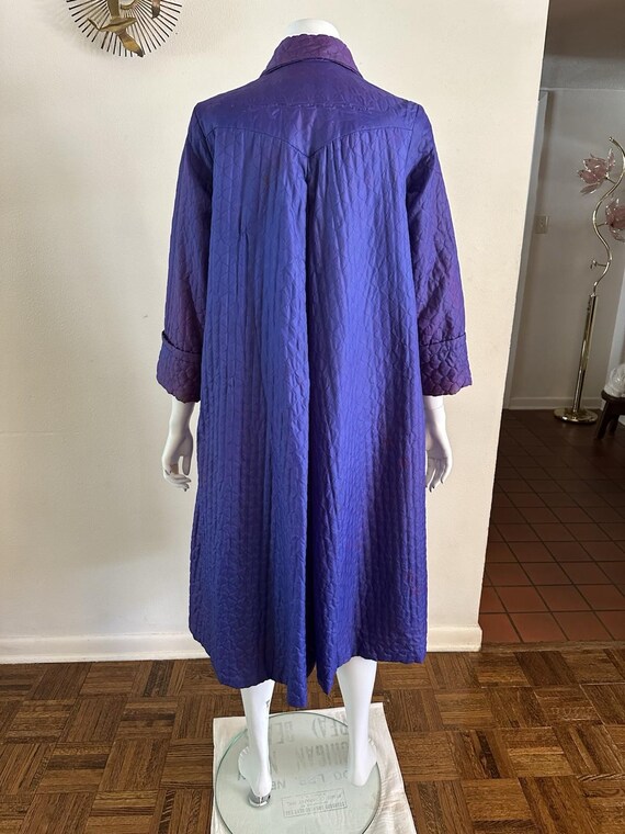 1940s 50s Purple Satin Quilted Robe, Ornate Dress… - image 5
