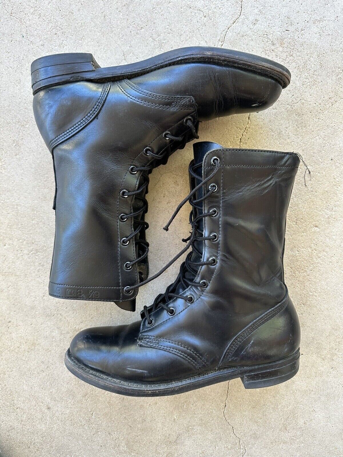 Vintage 1973 US Army Combat Boots: Black Leather Military Boots