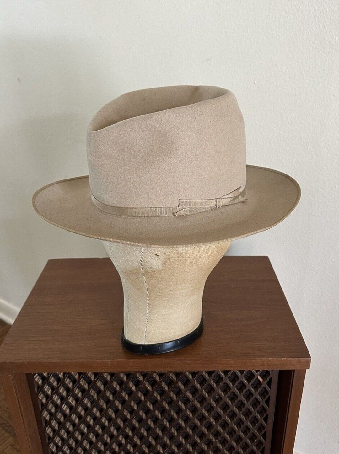 1950s Stetson Royal De Luxe the Open Road 7 1/8 Hat Fedora 1950s Stetson Royal De Luxe the Open Road 7 1/8 Hat Fedora