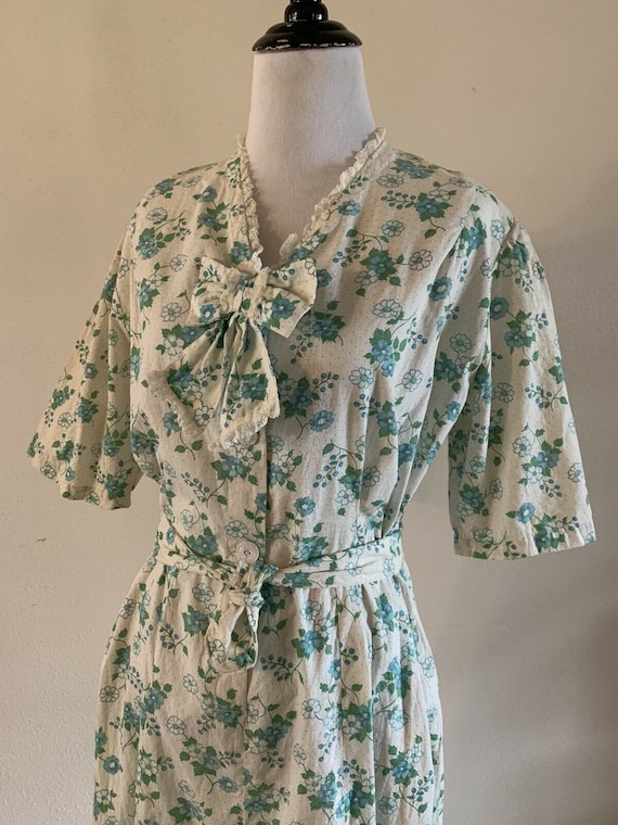 40s Floral Daisy COTTON DAY DRESS Ruffle Farm Wes… - image 2
