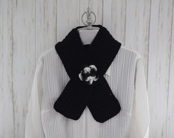 Keyhole Scarf with Flower - Ready to Ship