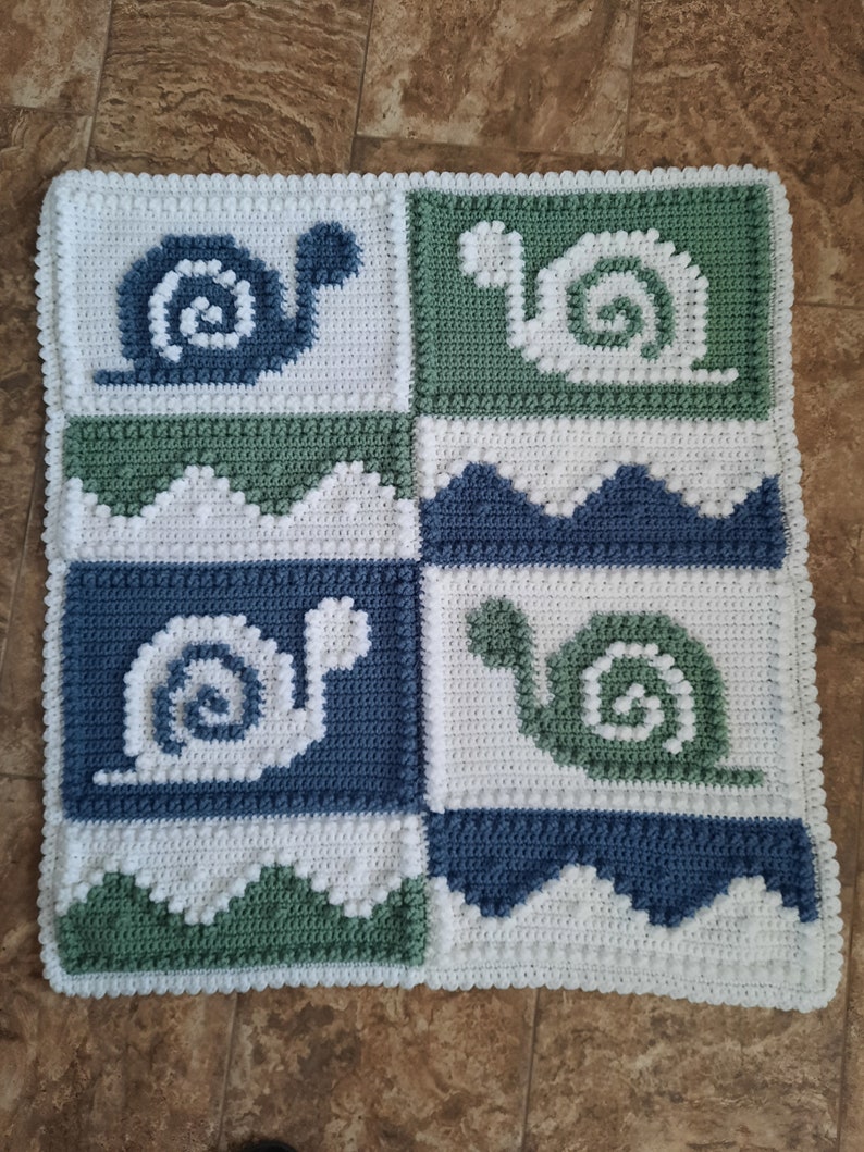 SNAILS pattern for crocheted blanket image 3