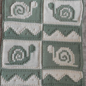 SNAILS pattern for crocheted blanket image 2