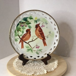 Vintage Signed HandPainted Plate. Cardinals.Norleand image 1