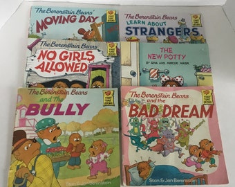 Vintage Children's Paperback Books / The Berenstain Bears /  Mercer Mayer