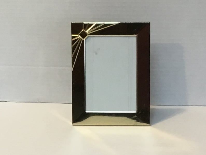 Vintage Gold Photo Frame Rounded Corners Brass and Metal Frame Vertical/Horizontal Bi-Fold Frame imagem 4