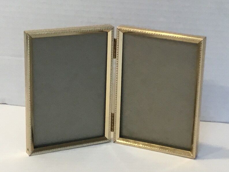 Vintage Gold Photo Frame Rounded Corners Brass and Metal Frame Vertical/Horizontal Bi-Fold Frame image 3
