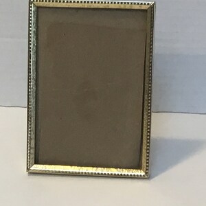 Vintage Gold Photo Frame Rounded Corners Brass and Metal Frame Vertical/Horizontal Bi-Fold Frame imagem 6