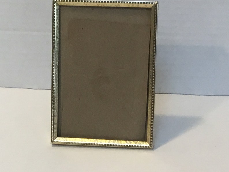 Vintage Gold Photo Frame Rounded Corners Brass and Metal Frame Vertical/Horizontal Bi-Fold Frame image 6