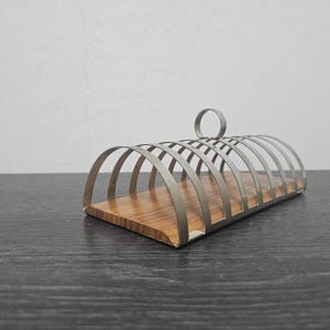 Porte-toast vintage des années 60, moderne du milieu du siècle, porte-cartes postales, porte-pain toast vintage en teck