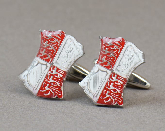 Half Crown Cufflinks.Cutted shield coin from half Crown.Great Britain Painted Cufflinks.United Kingdom
