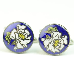 Cufflinks made with an antique enamel piece.Stainless steel leg.Men or women accessories- Japanese