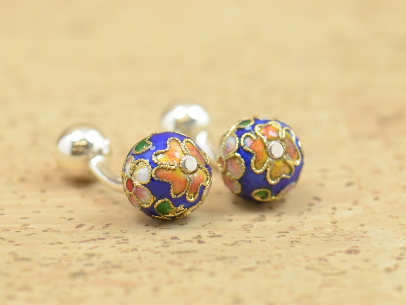 Japanese Cufflinks made with a cloisonne enamel piece and sterling silver prong.Men or women accessories
