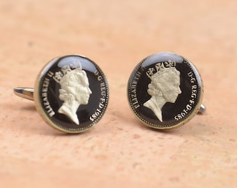 Queen Elizabeth II circulated pound Painted Cufflinks United Kingdom.Great Britain.Queen Elizabeth II