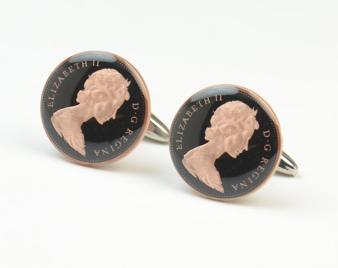 Coin Penny Painted Cufflinks United Kingdom.Great Britain.Queen Elizabeth II