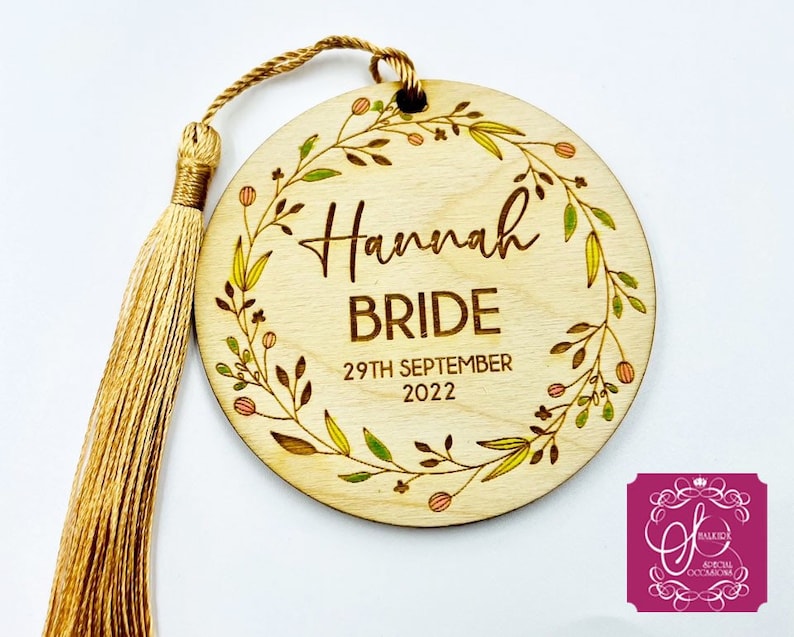 Wedding Hanger Tag engraved & painted image 3