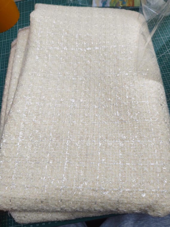 High quality cream white yellow color wool tweed fabric, Autumn and Winter thicken wool fabric, wedding dress fabric High quality cream white yellow color wool tweed fabric, Autumn and Winter thicken wool fabric, wedding dress fabric