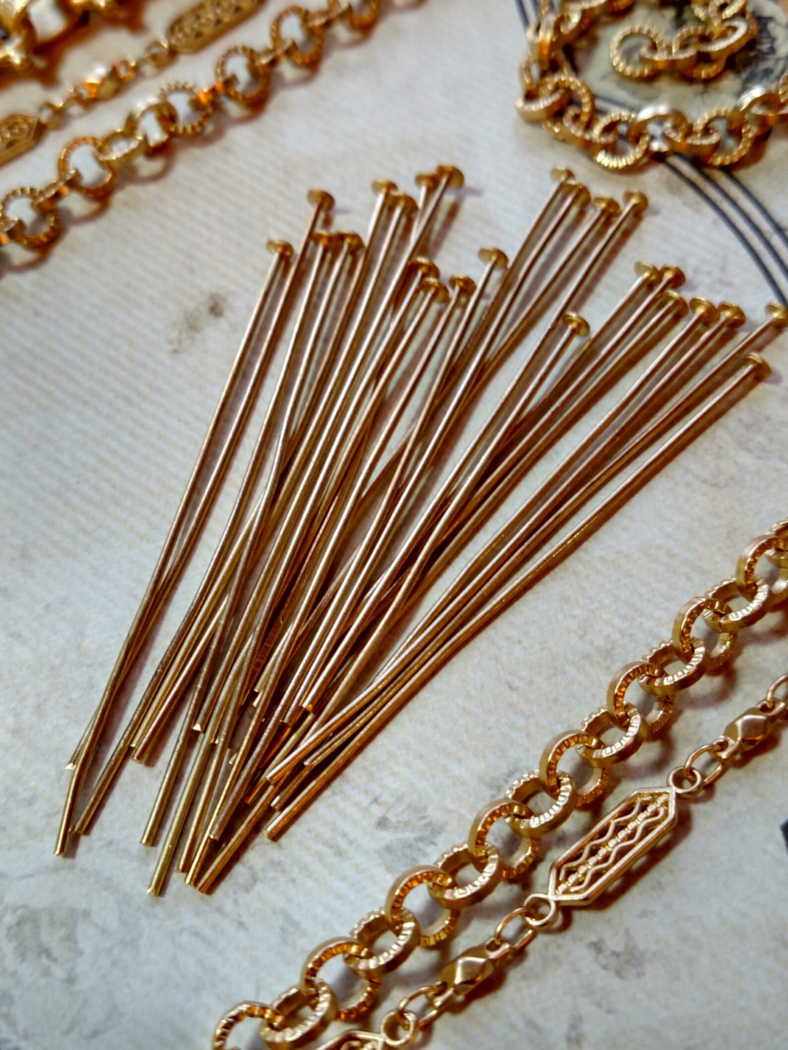 9ct gold head pins 9ct gold head pins
