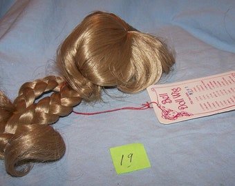 Vintage NIB Bell Doll Wig-9-10 inch-Susi-Blonde Pigtails-Modacrylic Fiber-Lot 19