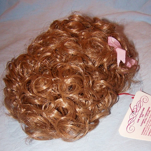 Vintage NIB Bell Doll Wig-9-10 inch-Melanie-Strawberry-Modacrylic Fiber-Lot 24