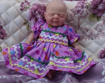 Mini muñeca bebé de silicona OOAK, bebé de silicona anatómicamente correcto, muñeca de silicona de 20 cm, bebé diminuto pintado a mano, bebé de bolsillo de silicona suave