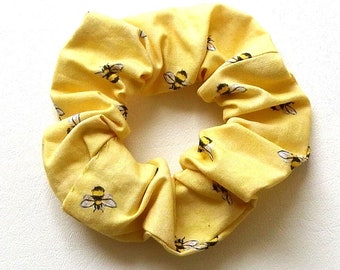 Hair Scrunchies, Bumblebees, Yellow, Cotton Fabric, Medium Size, Spring and Summer, Handmade Hair Accessories