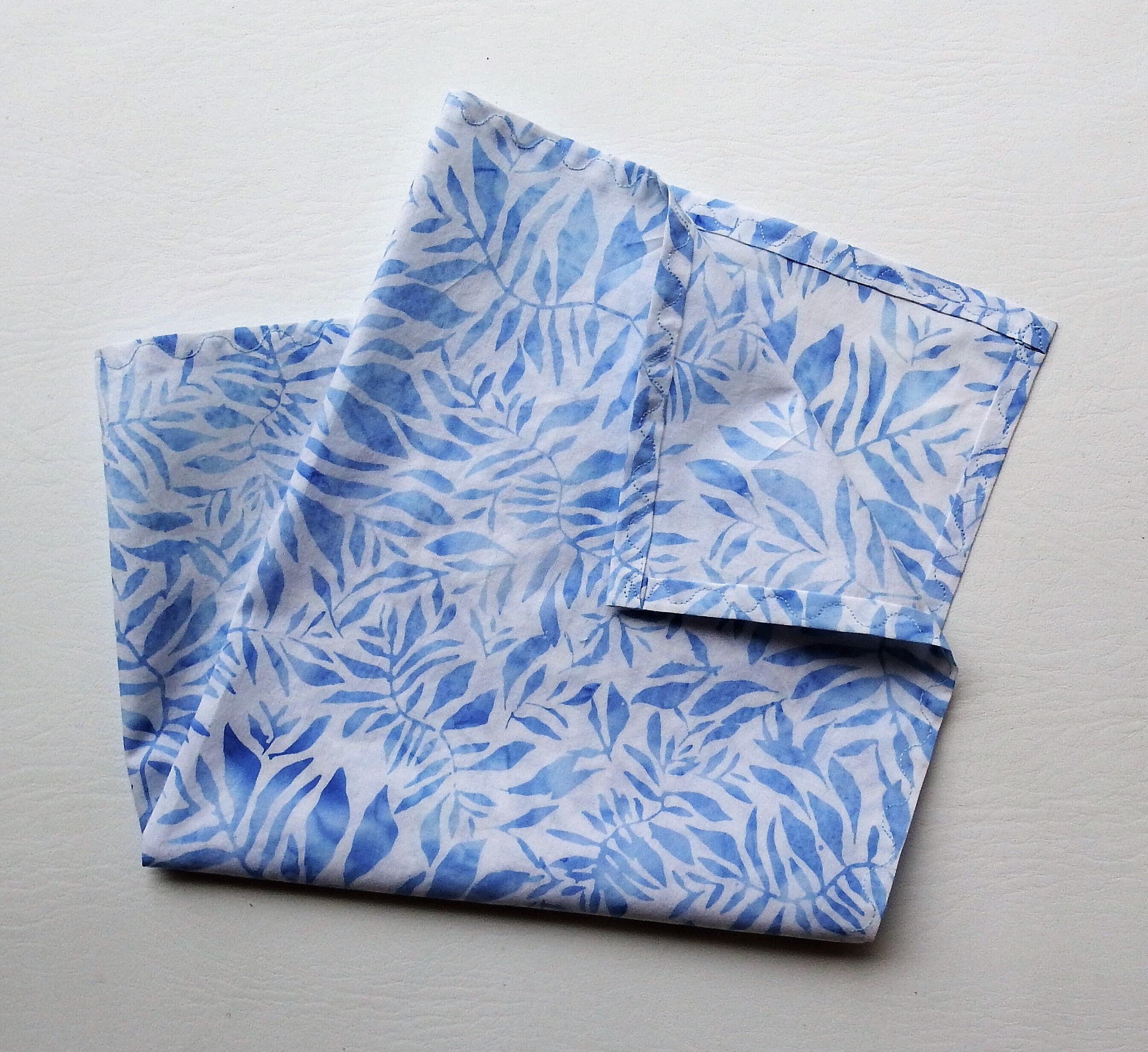 Hankie Pocket Square Cotton Handkerchief Blue with Off White Leaf CH181 