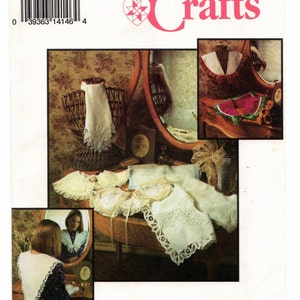 Simplicity Crafts 8465 One Size Misses&#39; Collars with Wax Transfers for Embroidery Uncut