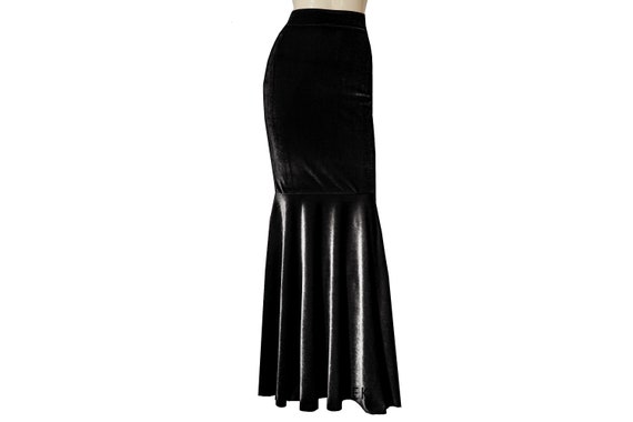 Plus Size Long Velvet Skirt 2025 | solajoiers.com