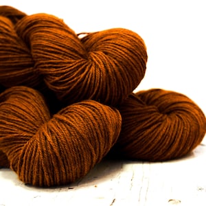 Laine mélangée PO marron cannelle, 100 g/3,5 oz. Fil doux de type sport adapté au tricot de vêtements pour enfants, femmes, crochet, décoration d'intérieur image 1