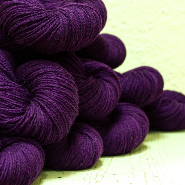 Fil de laine violet 500 g/17,50 oz Laine à doigter de Nouvelle-Zélande pour plaid au crochet, couverture de tissage, poncho à tricoter, vêtements pour hommes ou femmes - 109