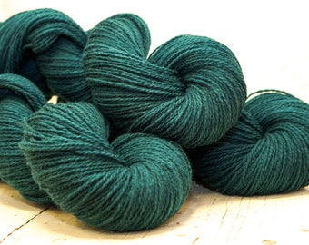 Fil de laine vert émeraude 500 g/17,50 oz Laine à doigter de Nouvelle-Zélande pour plaid au crochet, couverture de tissage, poncho à tricoter, vêtements pour hommes et femmes