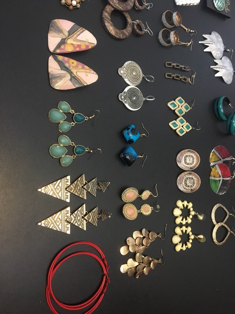 Vntage Earrings LOT Huge Variety 32 Pairs Total 4.28.1