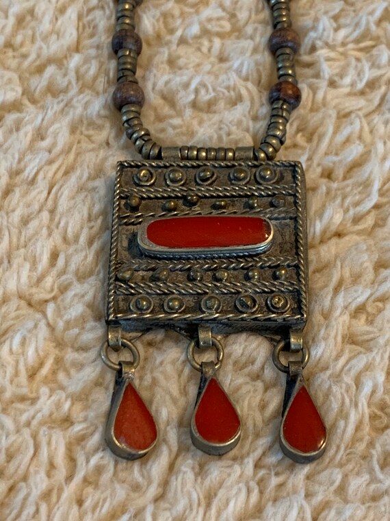VICTORIANJEWELS 925 Tibetan Silver RED Coral Mix Stone Necklace 20.20 INCH VICTORIANJEWELS 925 Tibetan Silver RED Coral Mix Stone Necklace 20.20 INCH