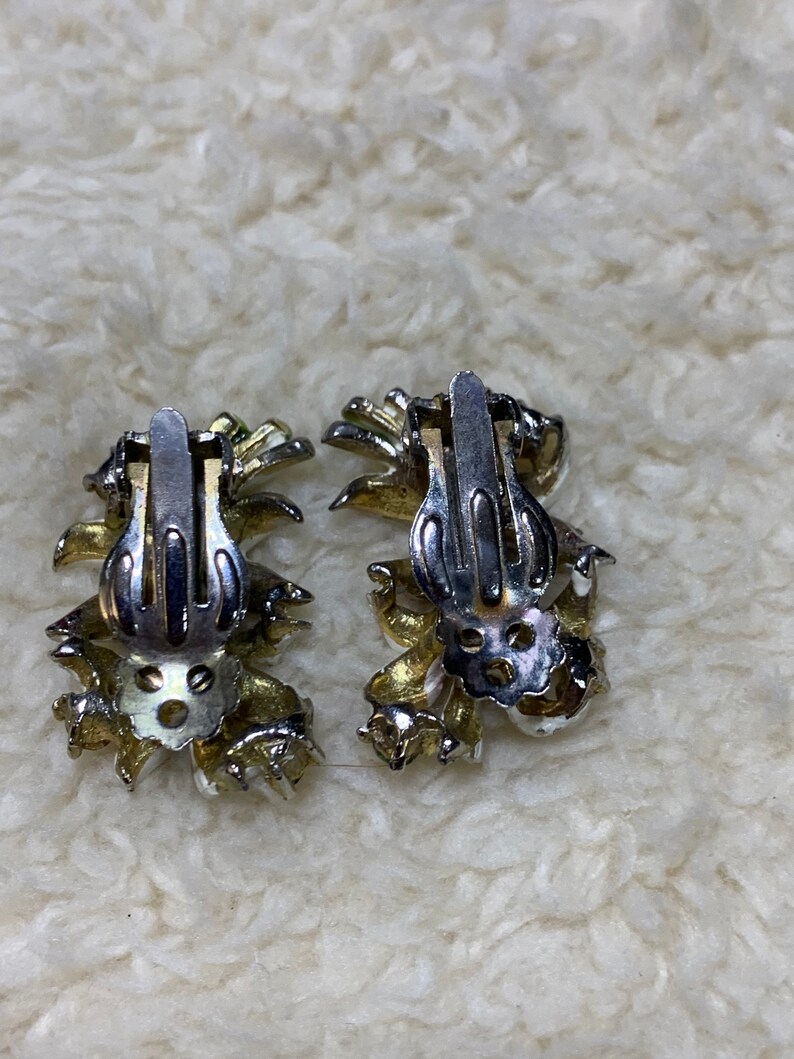 Vintage Enamel Rhinestone White Green Pink Flower Clip On Earrings image 4