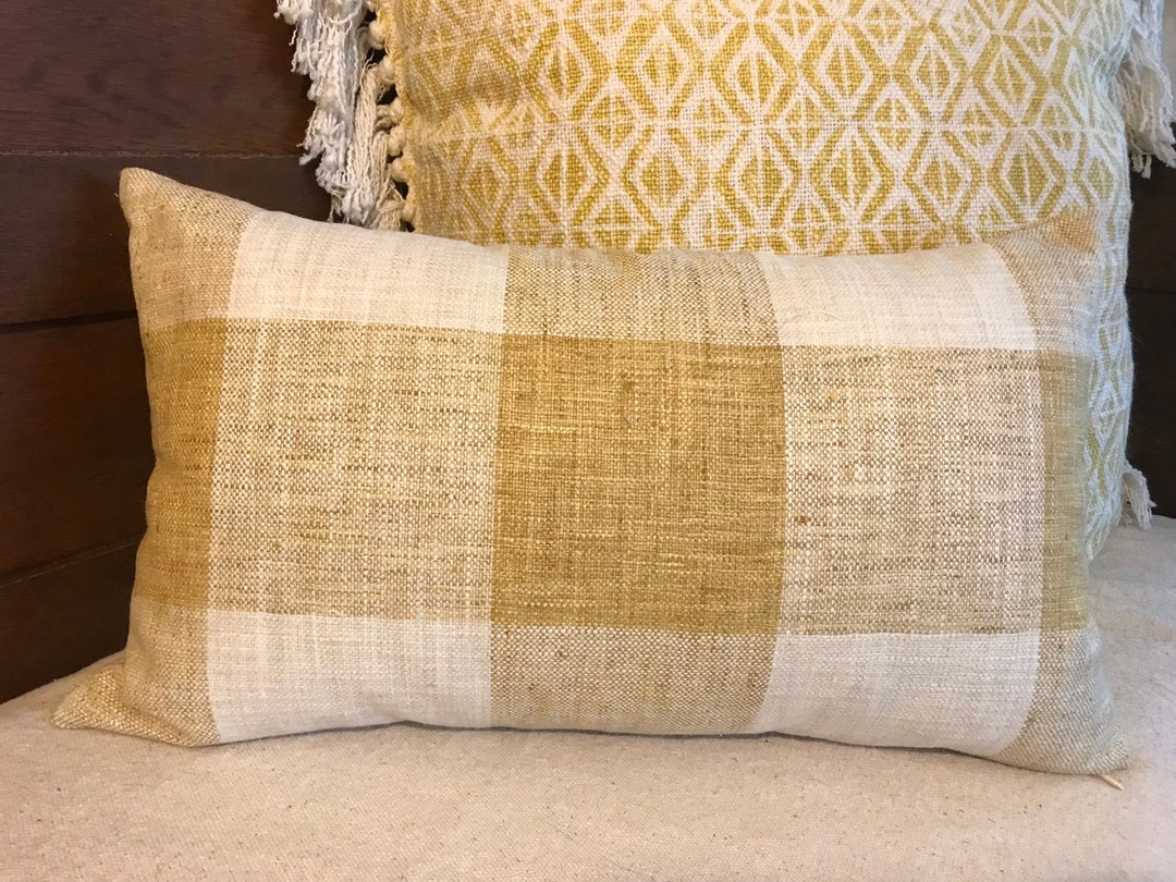 Pkaufmann Golden Yellow Check Pillow Cover, Invisible Zipper Closure
