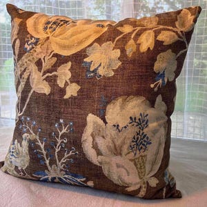 Waverly Adalet Pillow cover in Semi sweet brown, invisible zipper