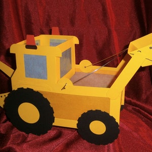 Lantern St. Martin YELLOW wheel loader excavator flashlight various sizes image 1