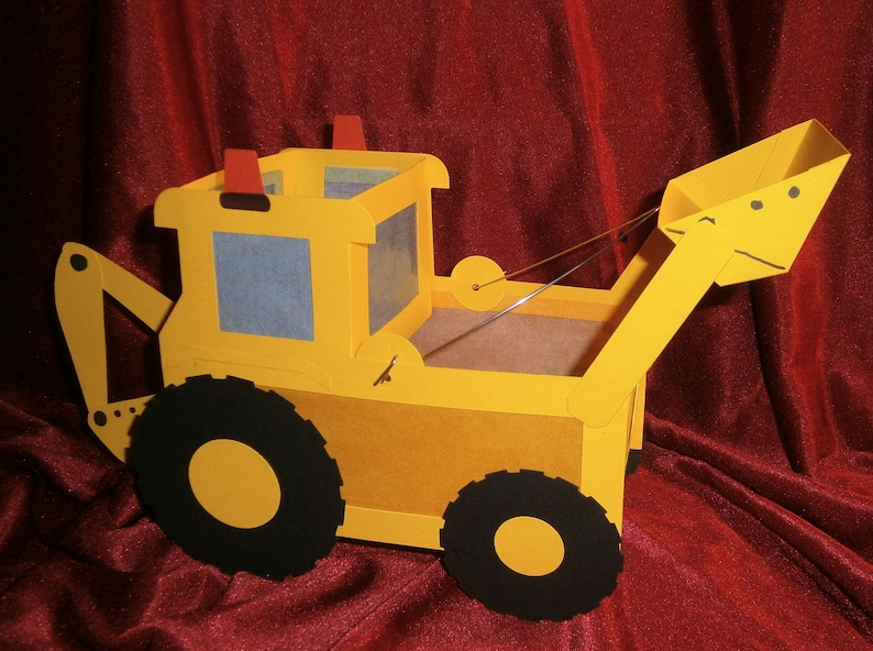 Lantern St. Martin YELLOW wheel loader excavator flashlight various sizes image 1