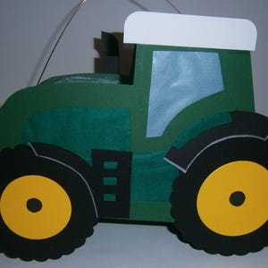 Anleitung / Bastelset in 3 Größen (altersgerecht) grün/gelb Traktor **für geübte Bastler**