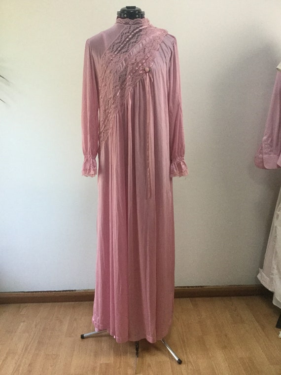 Gilead Dusty Rose Pink Peignoir Set