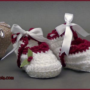 DIGITAL DOWNLOAD: PDF Crochet Pattern for the Holly Days Baby Booties image 2