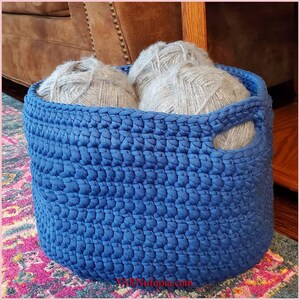 DIGITAL DOWNLOAD: PDF Written Crochet Pattern for the Large Basket using Chunky Yarn image 1