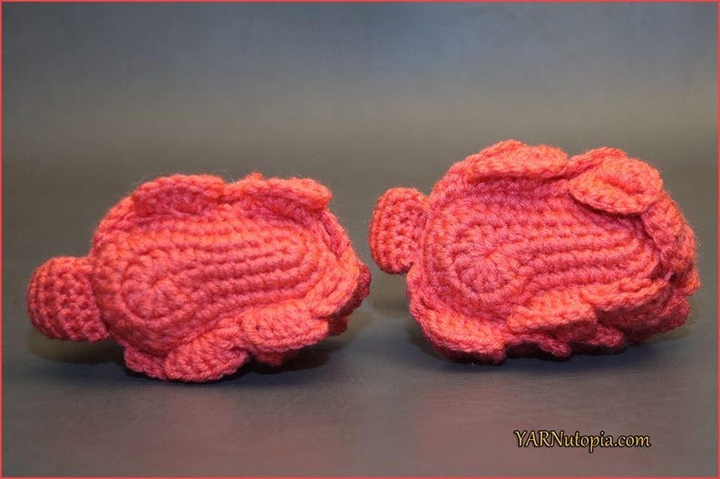 DIGITAL DOWNLOAD: PDF Crochet Pattern for the Flamingo Feet Baby Booties image 2