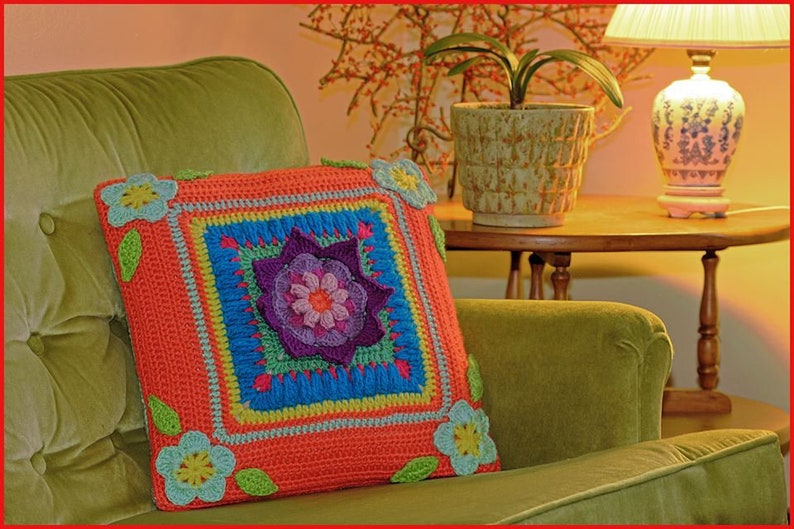 DIGITAL DOWNLOAD: PDF Written Crochet Pattern for the Blooming Daydreams Throw Pillow image 1