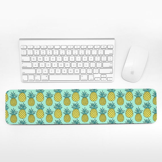 Pineapple Keyboard Wrist Rest Pad Tropical Wrist Keyboard Pad Mint Green Wrist Pad for Keyboard Rest Gift Cute Desk Accessories Office Decor