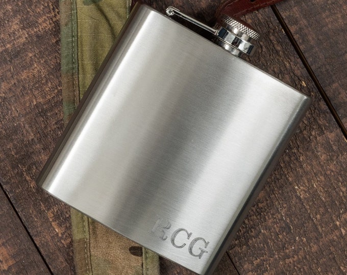 Personalized Flask For Men, Stainless Steel Flask Engraved with Custom Initials, Groomsmen Flasks