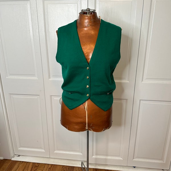 Women's Sweater Vest Green with Gold Tone Buttons Crown Club Classics Size Large Knit Top