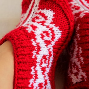 Knitted Slippers Red and White Fair Isle -without Sewing  - PDF Pattern Knitting Instructions - in English Language