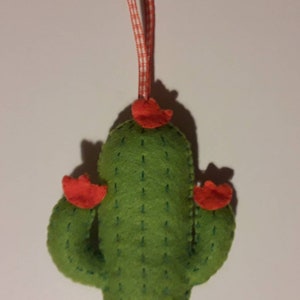 Cactus Hanging, felt decoration image 5
